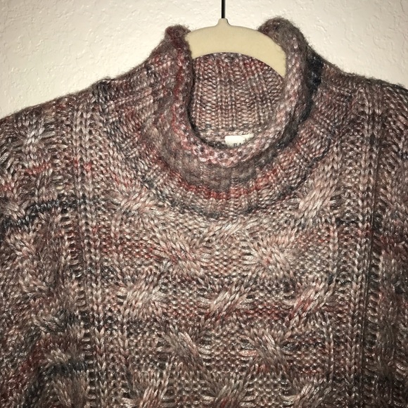 GAP Sweater - Picture 4 of 8